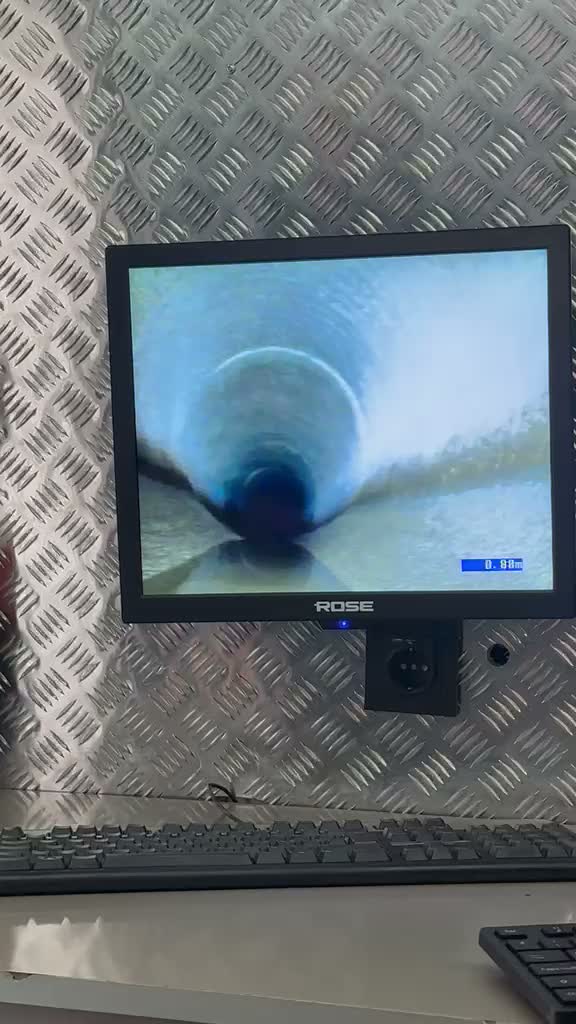 Kanal içini gösteren kameralı hat inceleme ekranı