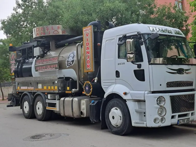Kardeşler kombine vidanjör aracımız