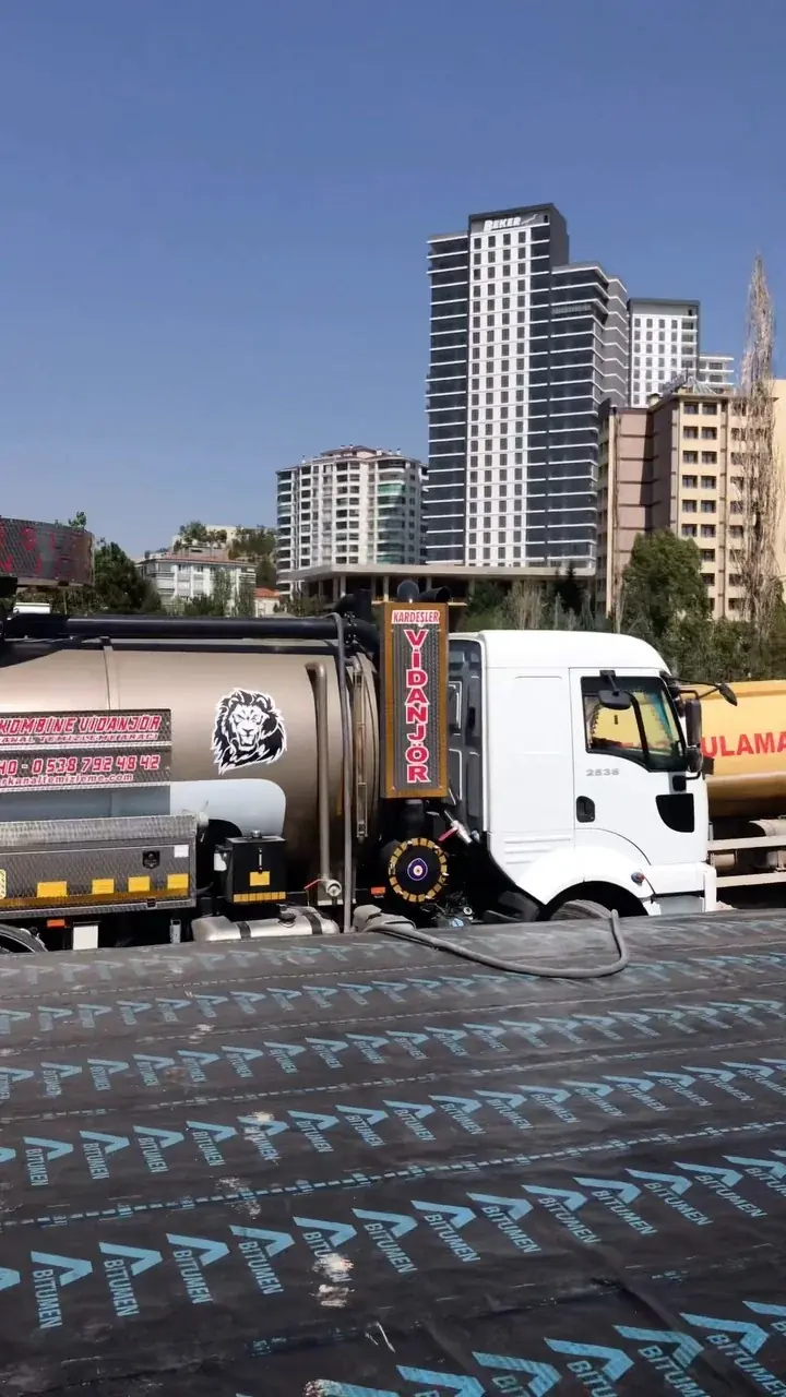 Kombine araçla saha çalışması - Kardeşler Kanal Temizleme Ankara